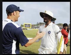 Harbhajan Singh: প্রথম ভারতীয় হিসাবে টেস্টে হ্যাটট্রিক, অবসরের দিনও উজ্জ্বল ভাজ্জির কীর্তি