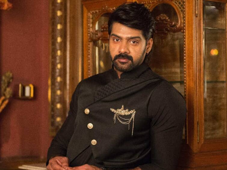 Actor Naveen Chandra about Parampara Web Series Parampara: 'వారసత్వానికి, అర్హతకి మధ్య జరిగే ఘర్షణ'.. హాట్ స్టార్ లో అలరిస్తోన్న 'పరంపర' వెబ్ సిరీస్..   