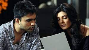 Mudassar Aziz: ਨੌਜਵਾਨ ਨਿਰਦੇਸ਼ਕ ਮੁਦੱਸਰ ਦੀ ਫਿਲਮ ਦੁਲਹਾ ਮਿਲ ਗਿਆ ਵਿੱਚ ਕੰਮ ਕਰਨ ਤੋਂ ਬਾਅਦ ਸੁਸ਼ਮਿਤਾ ਦਾ ਨਾਂ ਉਨ੍ਹਾਂ ਨਾਲ ਜੁੜਨ ਲੱਗਾ। ਦੋਵਾਂ ਦੇ ਲਾਈਵ ਇਨ ਵਿੱਚ ਰਹਿਣ ਦੀਆਂ ਖਬਰਾਂ ਵੀ ਆਈਆਂ ਸੀ ਪਰ ਜਲਦੀ ਹੀ ਉਨ੍ਹਾਂ ਦਾ ਬ੍ਰੇਕਅੱਪ ਵੀ ਸੁਰਖੀਆਂ ਵਿੱਚ ਆ ਗਿਆ ਸੀ।