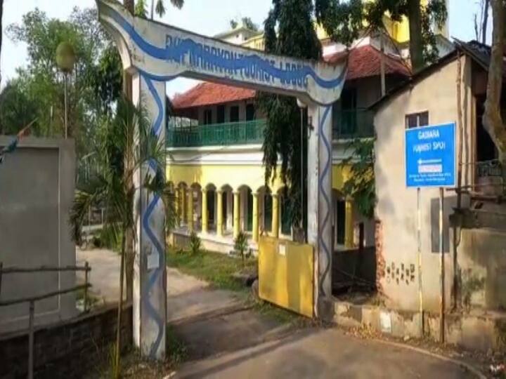 করোনা আবহে দীর্ঘদিন ঘরবন্দি মানুষ। তাই শীত পড়তেই প্রকৃতির টানে কোভিডবিধি মেনে এখানে আসতে শুরু করেছেন পর্যটকরা।