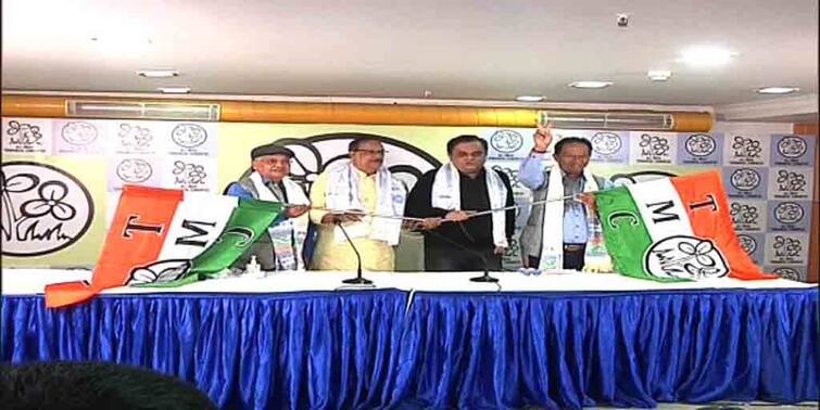 Binay Tamang joins TMC before GTA Election West Bengal Politics: তৃণমূলে যোগ দিলেন বিনয় তামাঙ্গ, রহিত শর্মা