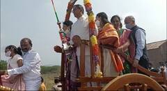 విజయవాడ దుర్గమ్మను దర్శించుకున్న సీజేఐ ఎన్వీ రమణ దంపతులు