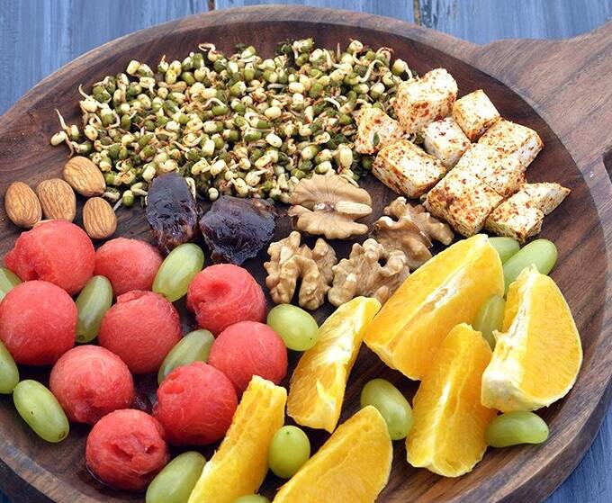 Health Tips: Breakfast: નાસ્તામાં આ ચીજ ભરપેટ ખાવ, વધતું વજન થઇ જશે ઓછું eat one of these things for breakfast and breakfast options Health Tips: Breakfast: નાસ્તામાં આ ચીજ ભરપેટ ખાવ, વધતું વજન થઇ જશે ઓછું