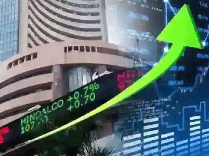 Stock Market Updates: Sensex reclaims 60,000, Nifty above 17,900; bank, metal gain, IT drags Stock Market Updates: తగ్గేదే లే! ఫైర్‌లో కనిపిస్తున్న ఇన్వెస్టర్లు.. సెన్సెక్స్‌ మళ్లీ 60000+