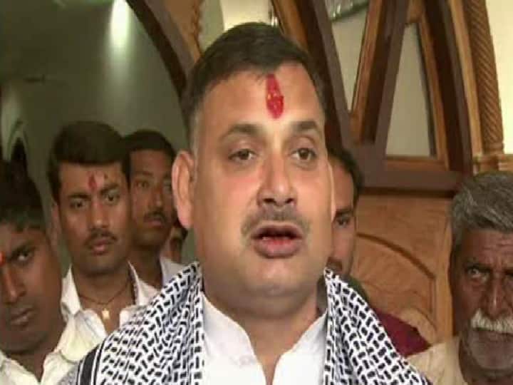 Munna Shukla: This Bahubali of Bihar is fond of gatherings, used to organize dance party in jail ann Munna Shukla: महफिलों का शौकीन है बिहार का ये बाहुबली, जेल में कराता था डांस पार्टी, मंत्री की हत्या के मामले में काट चुका है सजा