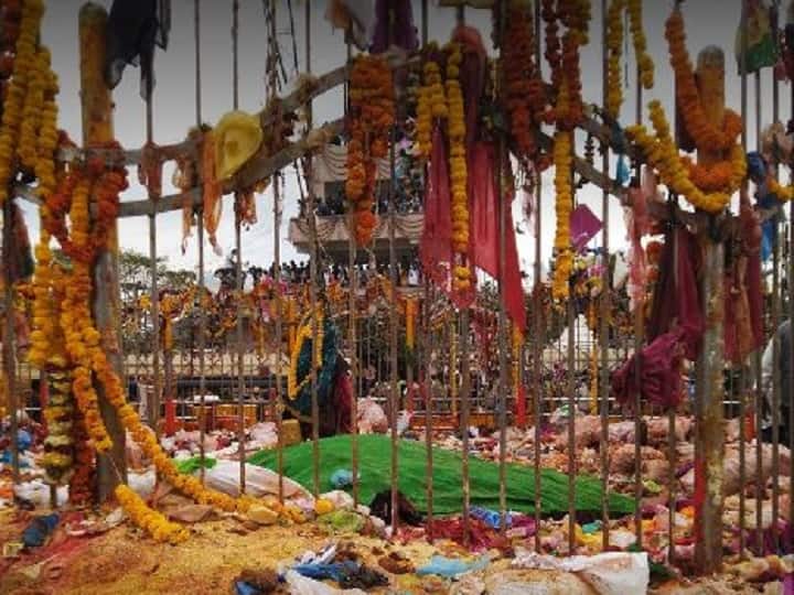 Medaram jathara 2022 instructions Medaram Jatara 2022: ఒమిక్రాన్ ఎఫెక్ట్.. మేడారం జాతరకు వారికి అనుమతి లేదు..! యోచిస్తోన్న తెలంగాణ ప్రభుత్వం