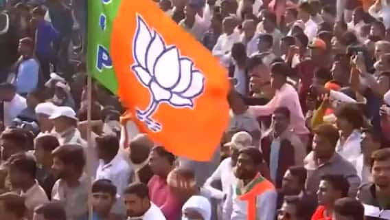 Omicron in India | Will Elections be POSTPONED; Rallies to be BANNED? | Namaste Bharat | 24 Dec 2021