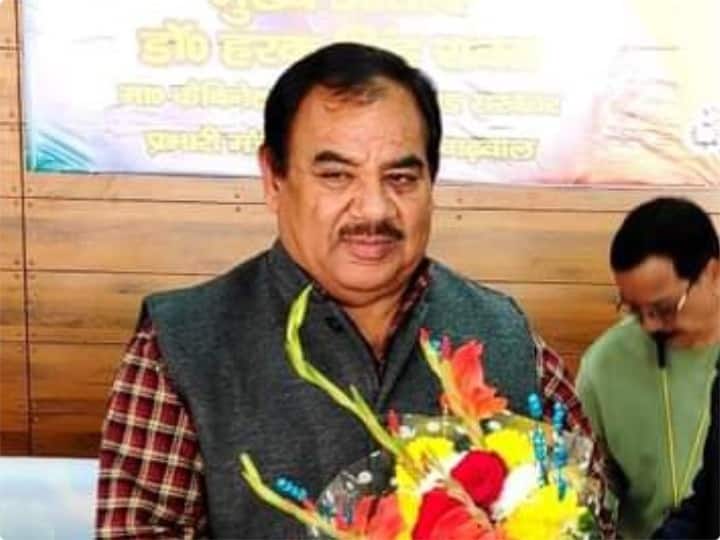 Uttarakhand Election 2022: Harak Singh Rawat Resign From Minister Post Uttarakhand Election 2022: मंत्री पद से हरक सिंह रावत ने दिया इस्तीफा, कैबिनेट की बैठक बीच में छोड़कर निकले