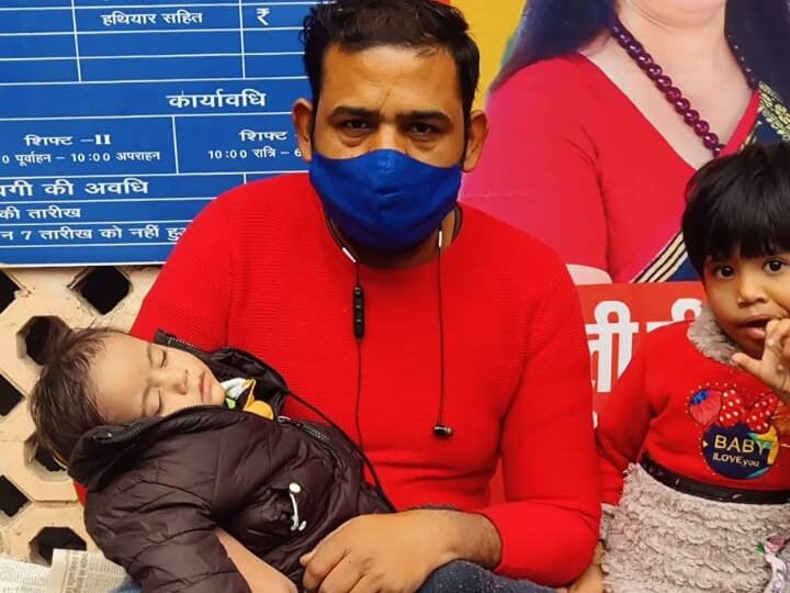 Delhi Doctor Strike father did not get date for child's heart operation ANN Delhi Doctors Strike: बच्चे के ऑपरेशन के लिए घंटों इंतजार के बाद भी नहीं मिली डेट, परेशान पिता ने सरकार से की ये अपील