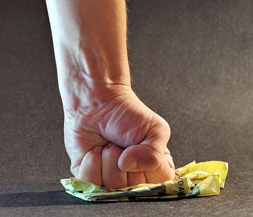 રાશિફળઃ આ રાશિના જાતકોએ આજે ગુસ્સા પર કાબૂ રાખવો