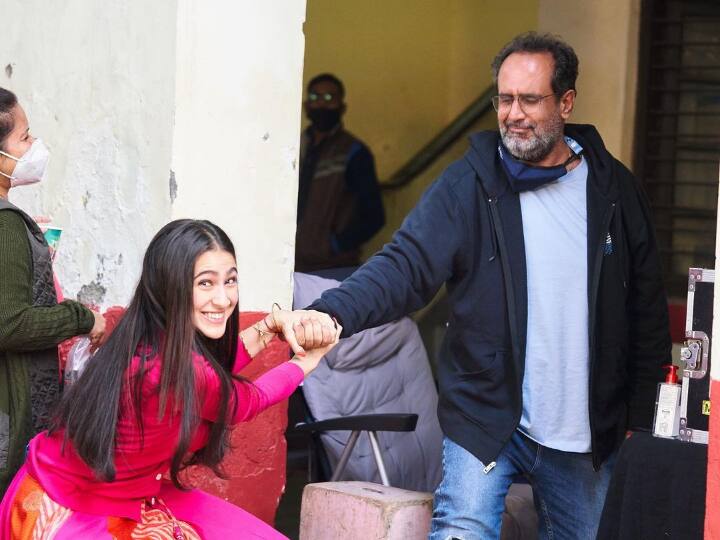 Sara Ali Khan Shares Post Thanking Aanand L Rai As 'Atrangi Re' Releases On Disney+Hotstar '2020 Was Tough Year For Me. It's Only Your Film...': Sara Ali Khan Thanks Aanand L Rai As Atrangi Re Releases On OTT
