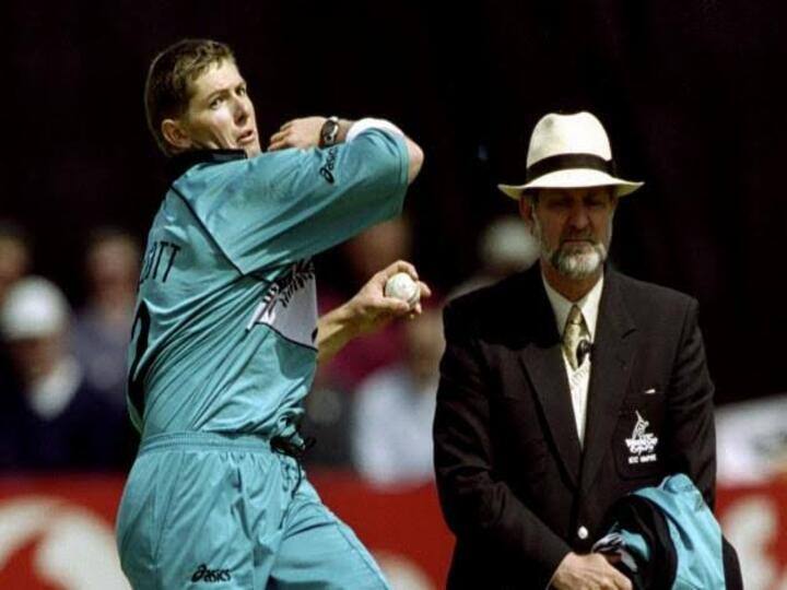 Joint-Highest wicket in World Cup: New Zealand's Jeff Allot's birthday today உலகக்கோப்பை விக்கெட் நாயகன்… மிக நீண்ட டக்-அவுட்… நியூசிலாந்தின் ஜெஃப் அலாட் பிறந்ததினம் இன்று!