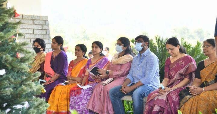 క్రిస్మస్ వేడుకల్లో పాల్గొన్న వైఎస్ భారతి