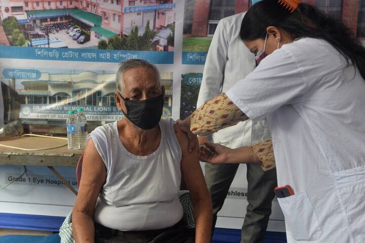 Sixty per cent of the eligible population in India has now been fully vaccinated against Covid-19. This comes as Omicron cases are surging in the country. (Image: AFP)
