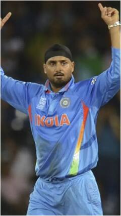 క్రికెట్ నుంచి పూర్తిగా రిటైర్మెంట్ ప్రకటించిన భారత స్టార్ స్పిన్నర్ హర్భజన్ సింగ్