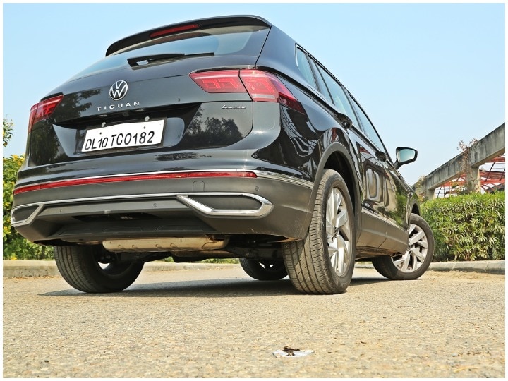 Tiguan Facelift Review: डुअल हॉट सीट के साथ दमदार इंजन और 18 इंच के अलॉय व्हील, देखिए कैसी है ये नई SUV