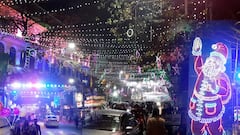 Christmas 2021: বড়দিনের উৎসবে আলোর সাজে পার্ক স্ট্রিট | Bangla News