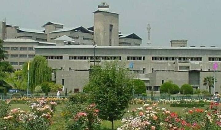 Jammu Kashmir's Sher-e-Kashmir Institute of Medical Sciences as Shri Krishna Institute of Medical Sciences Jammu and Kashmir News: शेर-ए-कश्मीर इंस्टीट्यूट के नाम बदलने पर लोगों में नाराजगी, प्रशासन ने दी ये सफाई