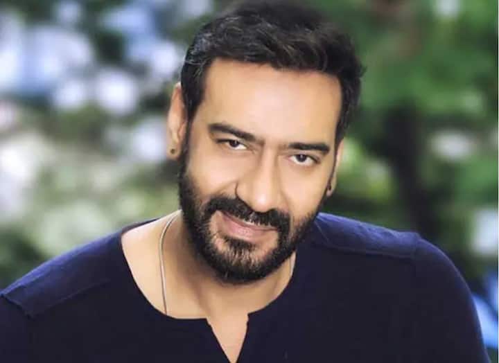 RRR ছবিতে একটি গুরুত্বপূর্ণ চরিত্রে অভিনয় করছেন অভিনেতা অজয় ​​দেবগন। এবারই প্রথম দক্ষিণের ছবিতে দেখা যাবে এই অভিনেতাকে।   মিডিয়া রিপোর্ট বলছে, এই ছবির জন্য তাকে ২৫ কোটি টাকা দেওয়া হয়েছে।