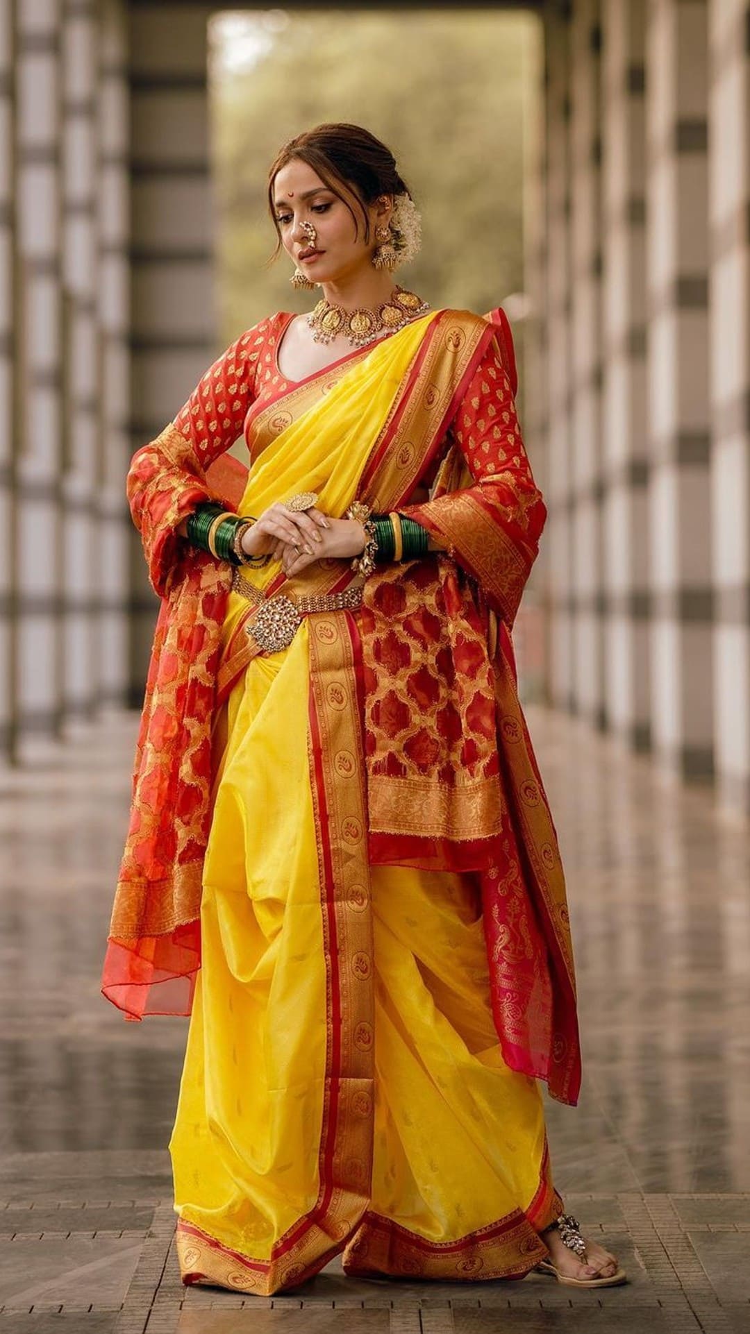 Yellow Kanjeevaram Silk Saree With Red Korvai Border - Tulsi Weaves