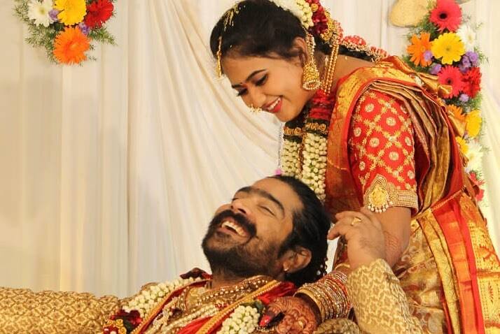 డిసెంబర్ 24న అన్విత అనే అమ్మాయితో రేవంత్ ఎంగేజ్మెంట్ జరిగింది. (Photo Courtesy: Instagram)