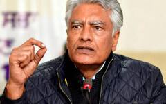 Punjab Election 2022: Sunil Jakhar ने अब बताया पंजाब में कौन होना चाहिए कांग्रेस का चेहरा, इनके नाम का किया खुला समर्थन