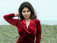Actress ishwarya menon : கடற்கரையில் மாடர்ன் உடையில் கலக்கிய ஐஸ்வர்யா மேனன்.. வைரல் புகைப்படங்கள்!