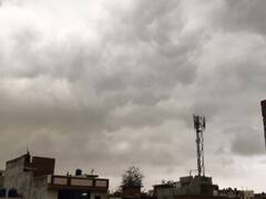 UP Weather and Pollution Report: यूपी में कल से बदलेगा मौसम, बारिश के बाद बढ़ेगा ठंड का प्रकोप, प्रदूषण का कहर जारी