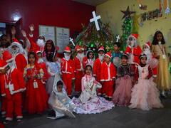 Christmas 2021: पटना में क्रिसमस की धूम, यीशु के जन्मदिन पर बड़ी संख्या में चर्च पहुंचे श्रद्धालू, देखें तस्वीर