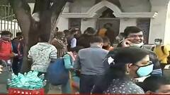 Christmas 2021: বড়দিনে তিলোত্তমায় কার্নিভাল মুড, ভিড় বাড়ছে ভিক্টোরিয়ায়। Bangla News