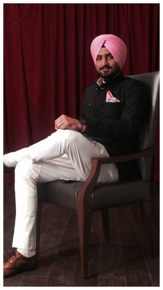 હરભજન સિંહ ક્રિકેટમાંથી નિવૃત્ત થયો