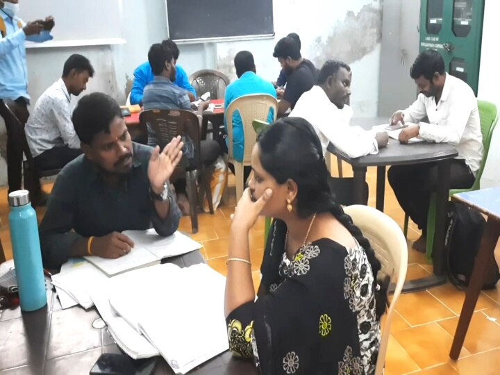 TNPSC Exam: டிஎன்பிஎஸ்சி தமிழ் வழி தேர்வு: எதிர்ப்பு தெரிவிக்கும் தேர்வர்கள்: காரணம் இது தான்!