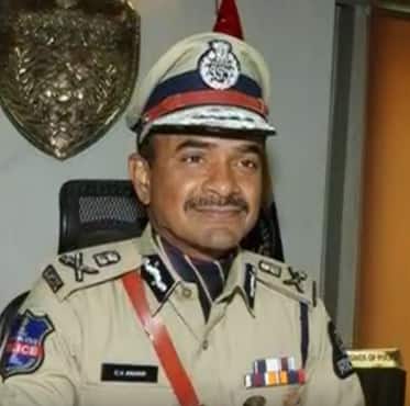 హైదరాబాద్ కమిషనర్ గా బాధ్యతలు చేపట్టిన సివి ఆనంద్