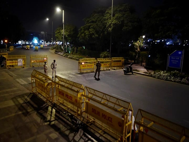Delhi To Undergo Night Curfew From Monday In View Of Increasing COVID Cases, Check Timings Here Delhi To Impose Night Curfew From Monday In View Of Increasing COVID Cases, Check Timings Here