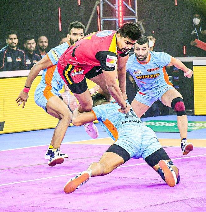 Bangalore’s return due to wind storm, won the Bulls in a thrilling match with 15 points