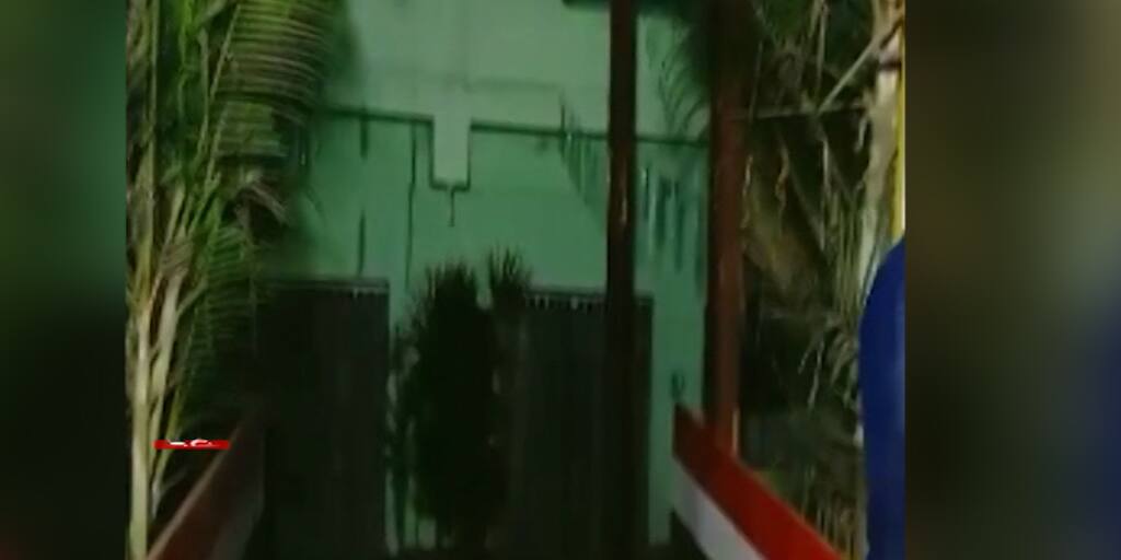 South 24 Parganas: Tension at Usti over murder of TMC leader South 24 Parganas: যুব তৃণমূল নেতার মৃত্যুতে উত্তপ্ত উস্তি, পার্টি অফিসে তালা, পথেই শেষশ্রদ্ধা