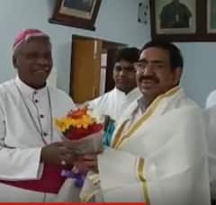 నెల్లూరులో క్రిస్మస్ వేడుకల్లో పాల్గొన్న మాజీ మంత్రి నారాయణ..