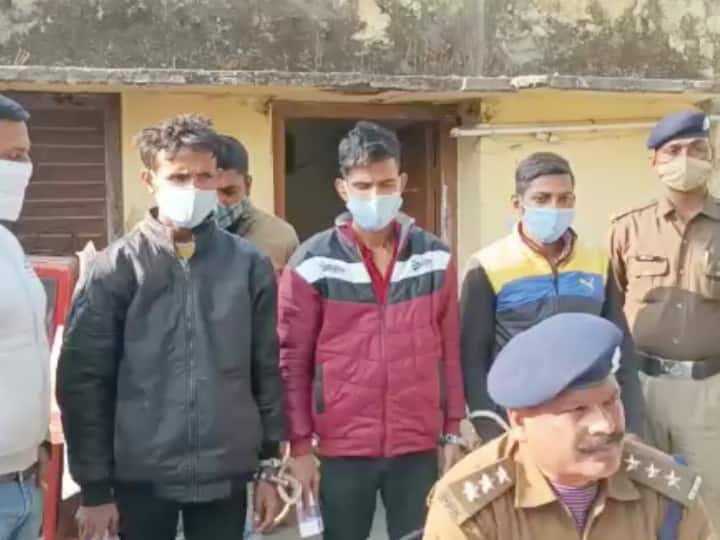 Pauri police arrested three vicious thieves of black gang in theft case ann Uttarakhand News: पौड़ी में पुलिस को मिली बड़ी सफलता, चोरी के मामले में 'काले गैंग' के तीन शातिर चोरों को दबोचा