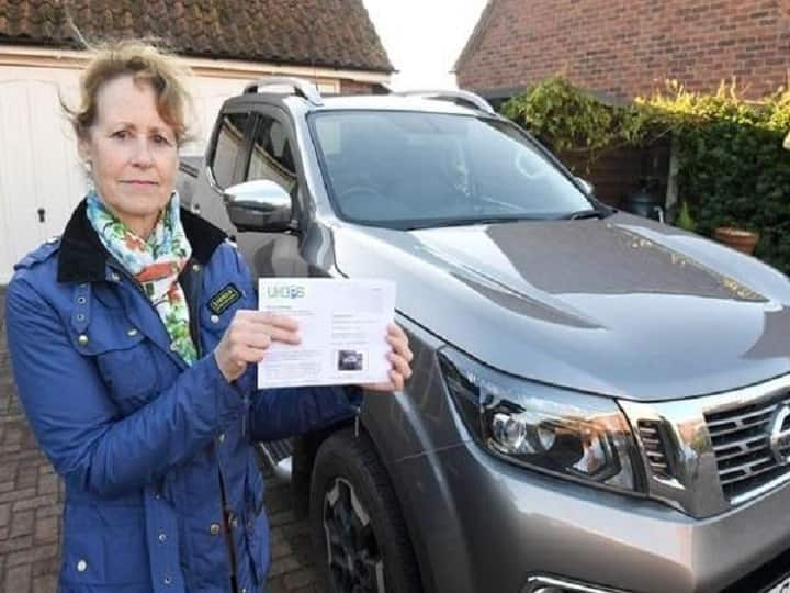 UK woman was slapped with a fine of ten thousand rupees after she parked her vehicle in a free car park International News: நாங்க என்ன செய்ய? எங்க வண்டி அப்படி!. பெரிய காரால் தேடி வந்த அபராதம்.! புலம்பும் பெண்மணி!!