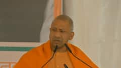 CM Yogi In Kaushambi: 'जिन्हें जनता ने सत्ता से निकाला, उनकी दीवारों से निकल रहे सैकड़ों करोड़'