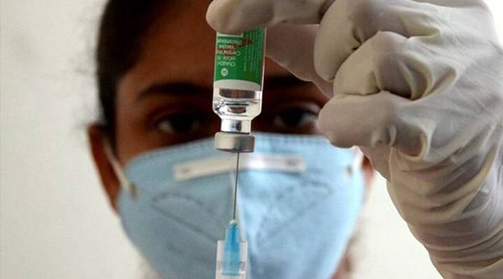 Union Health Ministry issues guidelines for COVID19 vaccination of children and precaution dose ann Covid-19 Vaccination Guidelines: दूसरी डोज के 9 महीने बाद ही मिलेगी Booster Dose, सरकार ने जारी की गाइडलाइंस