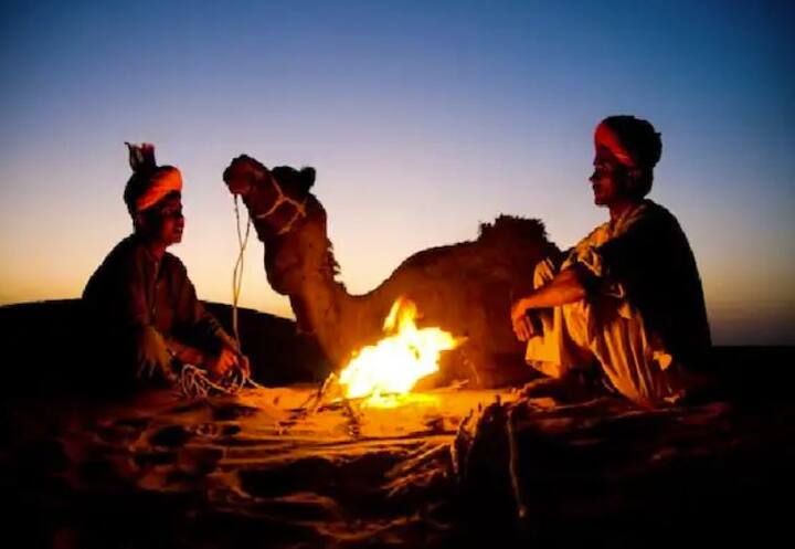 New Year 2022  : ਨਵੇਂ ਸਾਲ ਦੀ ਸ਼ੁਰੂਆਤ ਵਿੱਚ ਕੁਝ ਹੀ ਦਿਨ ਬਾਕੀ ਹਨ। ਪੂਰੀ ਦੁਨੀਆ 1 ਜਨਵਰੀ ਦੀ ਉਡੀਕ ਕਰ ਰਹੀ ਹੈ। ਨਵੇਂ ਸਾਲ ਦੀ ਆਮਦ 'ਤੇ ਲੋਕ ਕਈ ਤਰ੍ਹਾਂ ਦੀਆਂ ਯੋਜਨਾਵਾਂ ਬਣਾਉਂਦੇ ਹਨ। ਕੁਝ ਲੋਕ ਨਵੇਂ ਸਾਲ ਦਾ ਜਸ਼ਨ ਦੋਸਤਾਂ ਨਾਲ ਮਨਾਉਣਾ ਪਸੰਦ ਕਰਦੇ ਹਨ। ਇਸ ਦੇ ਨਾਲ ਹੀ, ਕੁਝ ਲੋਕ ਆਪਣੇ ਪਰਿਵਾਰ ਦੇ ਮੈਂਬਰਾਂ ਨਾਲ ਸਾਲ ਦਾ ਪਹਿਲਾ ਦਿਨ ਮਨਾਉਣਾ ਪਸੰਦ ਕਰਦੇ ਹਨ।