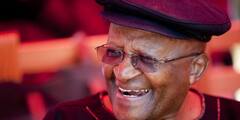 Archbishop Desmond Tutu Died: कोण होते डेसमंड टूटू?