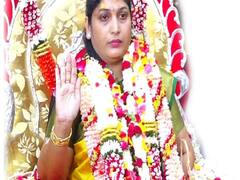 Annapoorni Arasu | ”காவி கட்டிக்கிட்டு வேஷம் போடுறாங்க..எனக்கு பிடிச்சிருக்கு அலங்காரம் பண்ணிக்கிறேன்” - அன்னபூரணி