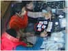 Jabalpur Crime: जबलपुर में ज्वेलरी शॉप से इस तरह महिलाएं जेवरात पर करती थीं हाथ साफ, अब आईं पुलिस के फंदे में