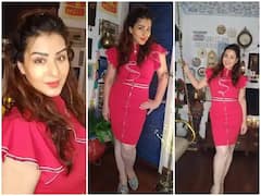 Photos: 44 વર્ષની ઉંમરમાં સલમાનની આ હસીનાએ રેડ શોર્ટ ડ્રેસમાં મચાવી ધમાલ, ઘરમાંથી શેર કરી ક્રિસમસ સેલિબ્રેશનની તસવીરો.............