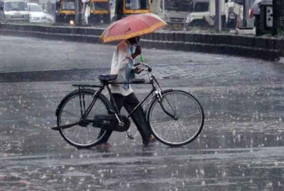 Two days non-seasonal rain forecast in Gujarat ગુજરાતમાં  બે દિવસ કમોસમી વરસાદની આગાહી, જાણો ક્યા વિસ્તારોમાં વરસશે વરસાદ