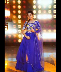 Navya Swamy Photos: నీలి రంగు డ్రెస్సులో బుల్లితెర చందమామ