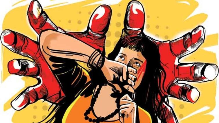 sexual abuse on minor girl in kolhapur hatkanangale धक्कादायक! कोल्हापूरच्या हातकणंगलेत अल्पवयीन मुलीवर अत्याचार; 61 वर्षीय संशयितावर गुन्हा दाखल 