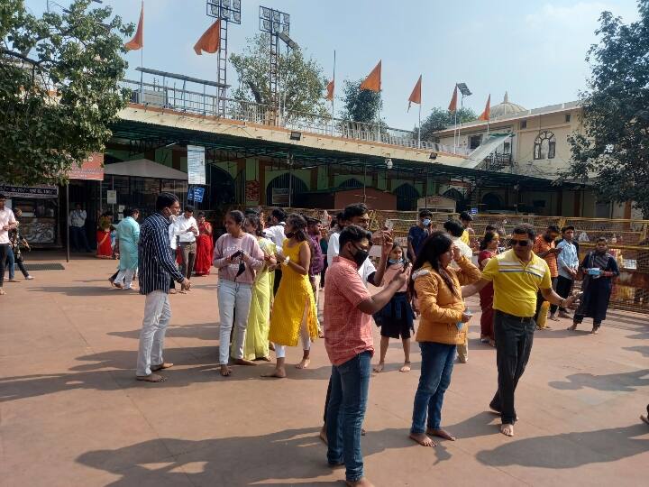 Omicron in mp: इंदौर में ओमिक्रोन की दस्तक के बाद उज्जैन में कलेक्टर सख्त, जानें मंगलवार से कितने सख्त होंगे नियम Omicron in indore Ujjain Collector said Action for not following Corona guideline ANN Omicron in mp: इंदौर में ओमिक्रोन की दस्तक के बाद उज्जैन में कलेक्टर सख्त, जानें मंगलवार से कितने सख्त होंगे नियम